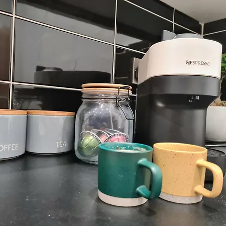 דירה Royal Retreat - Free Parking Nearby Ultra Fast Wifi